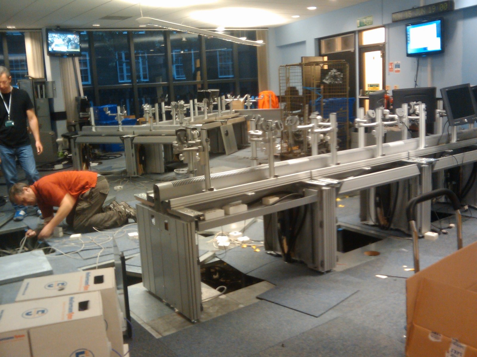 Emergency call centre operations